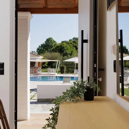 Santos Apartments&studios * Dassia (Corfu)