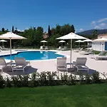 Santos & Daire Dassia (Corfu)