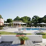 Santos & Apartament Dassia (Corfu)