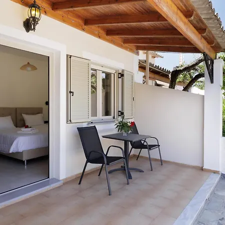 Santos & Apartment Dassia (Corfu)