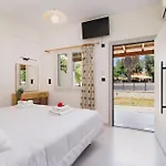 Santos Apartments&studios * Dassia (Corfu)