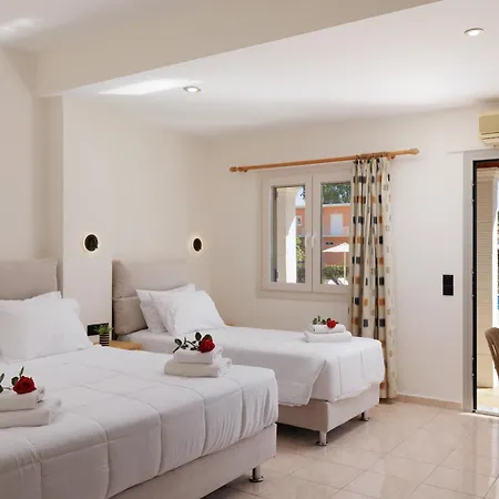 Santos & Apartment Dassia (Corfu)