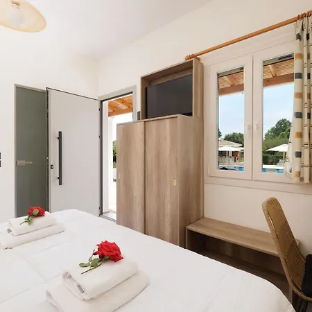 Apartment Santos & Dassia (Corfu)