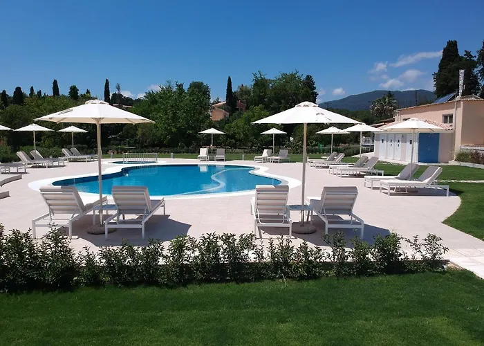 Santos & Appartement Dassia (Corfu)