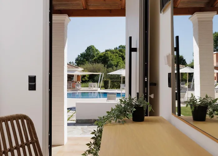 Santos & * Dassia (Corfu)